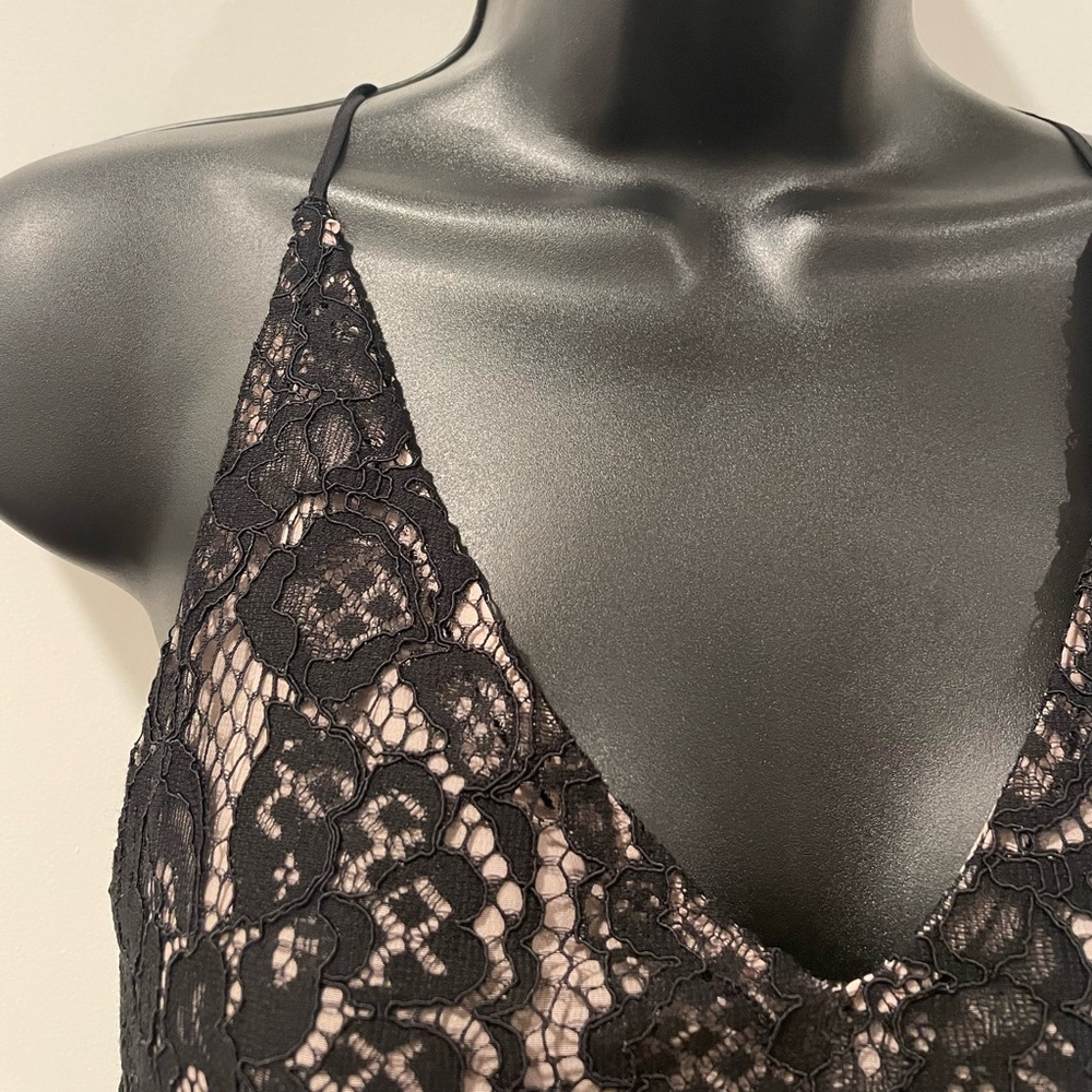 NWT LOFT Black Lace Spaghetti Strap Top Camisole XS - Picture 7 of 10